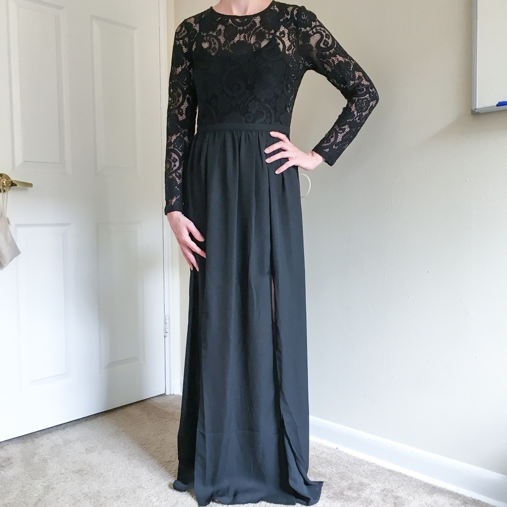 NWT | Forever 21 | Lace Maxi Dress